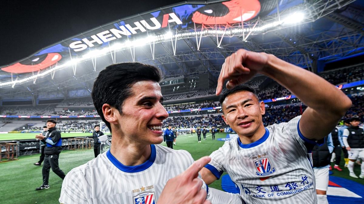 1-2到3-2，再次上演绝杀好戏，没38岁老将，申花就是保级队！