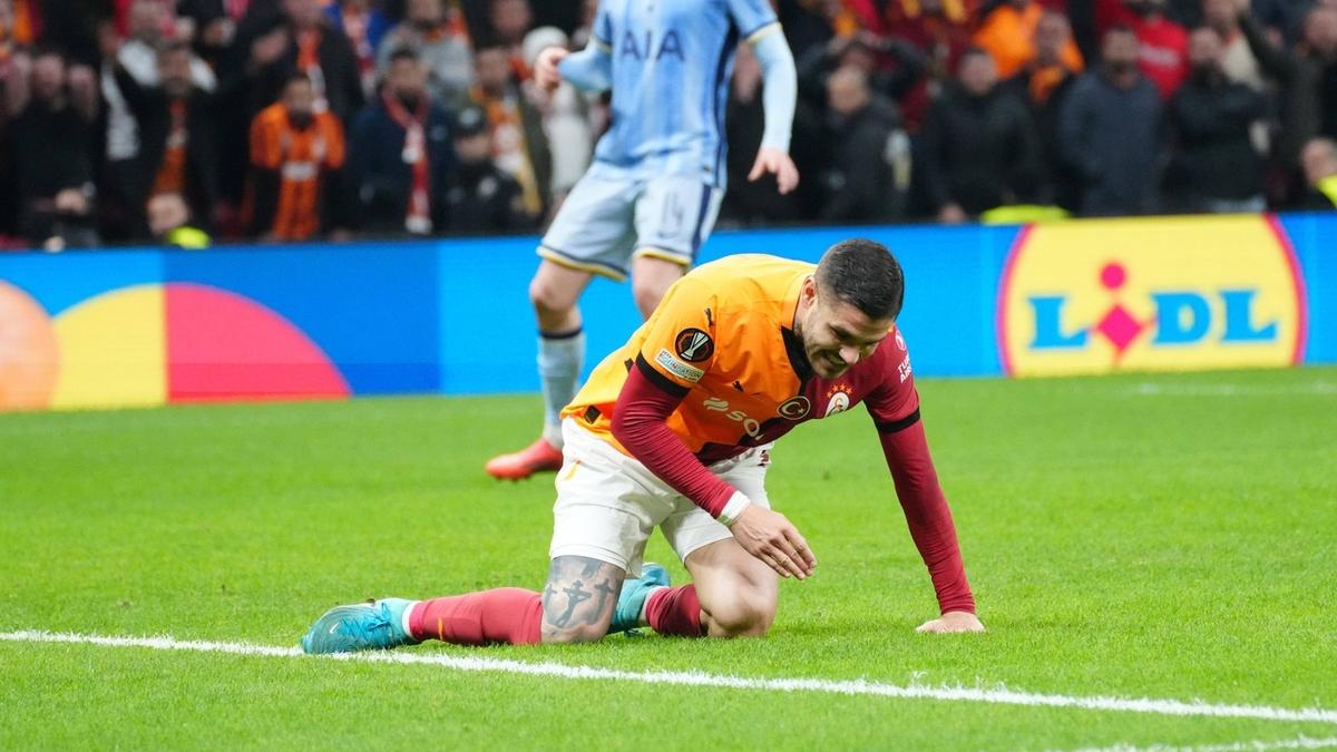 穆里尼奥：伊卡尔迪是足坛传奇，我没有资格评价他