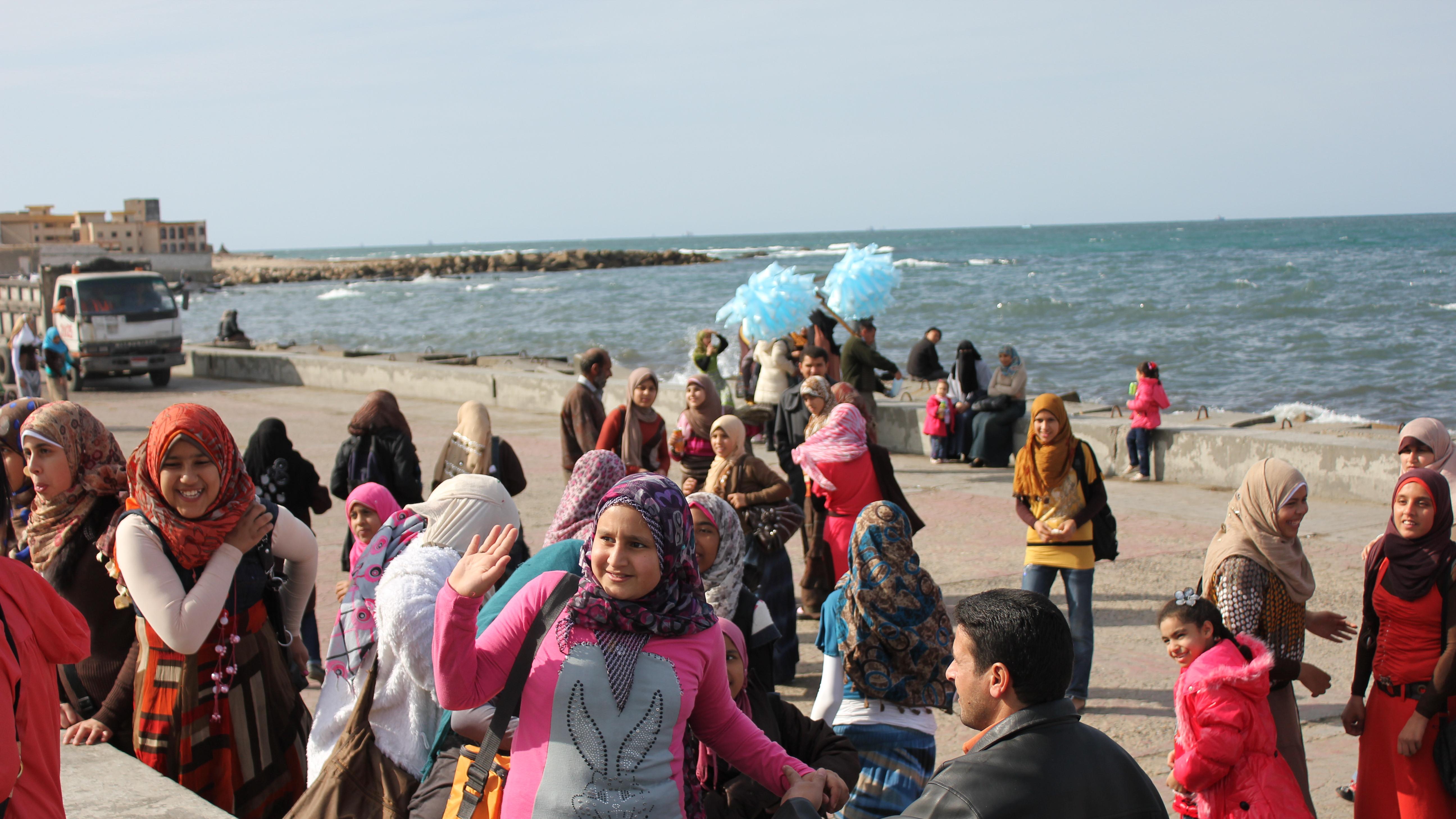 柳州视角下的旅游业变迁：从桂林外宾团减少到本地网红化现象的结构性转变