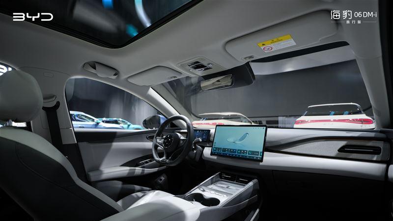 比亚迪海豹06DM-i旅行版上市 虽然价格亲民但奈何市场太小众