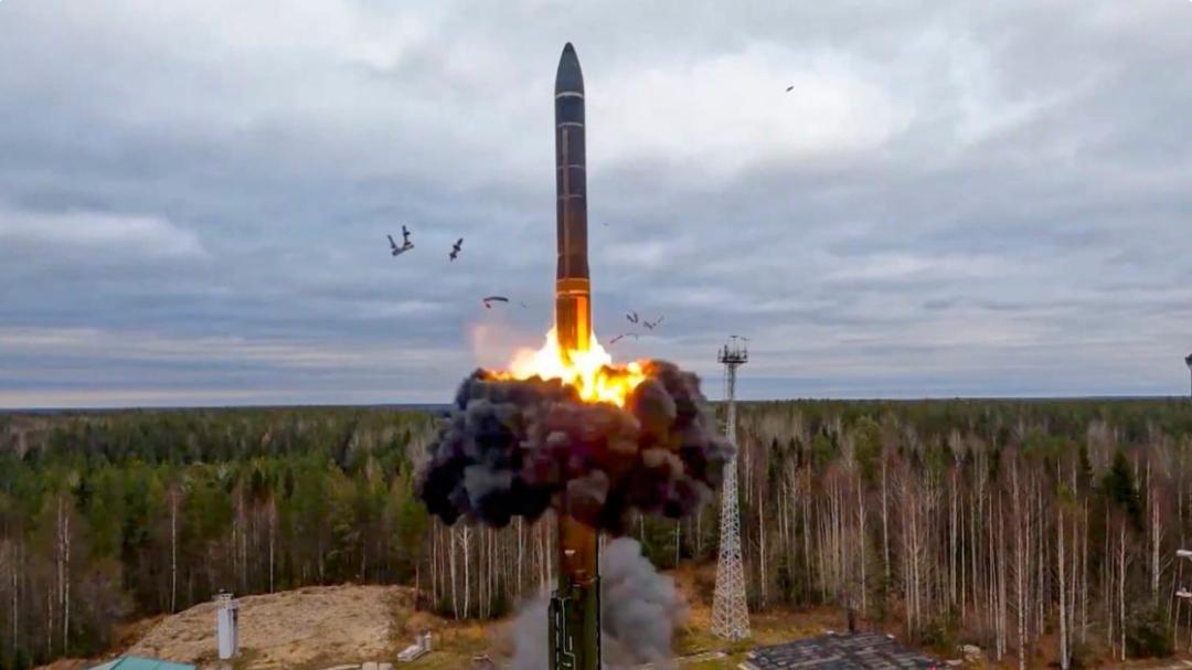 中俄核危机传闻揭秘：中国劝普京弃核？真相待解