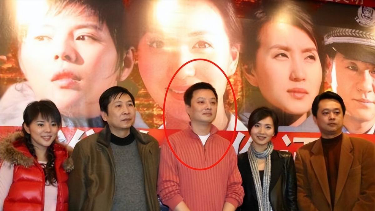 娱乐圈再出丑闻！曝导演马进强奸女星被捕，狗仔曝光受害者遭炮轰