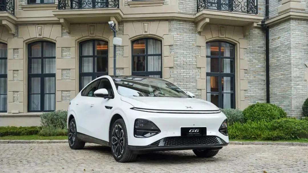 智驾首选：小鹏G6（售价17.68万）与丰田铂智3X（售价14.98万）