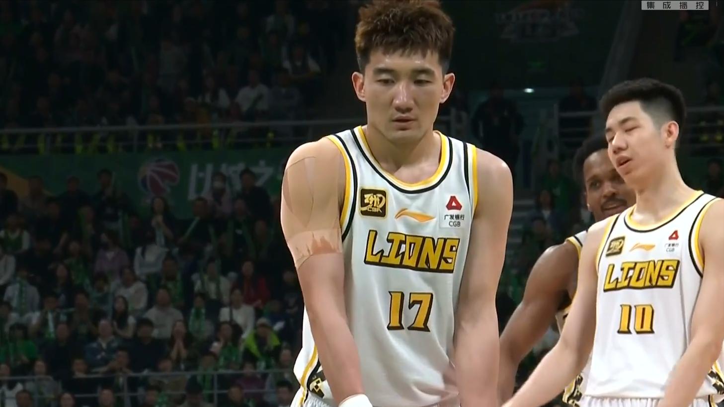 CBA：胡金秋36+10进总决赛，赵继伟17分尽力局，张镇麟5中0