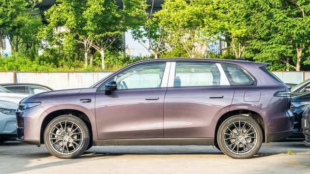 路上常见的零跑C10咋样？实测告诉你家庭用户关心的几个点