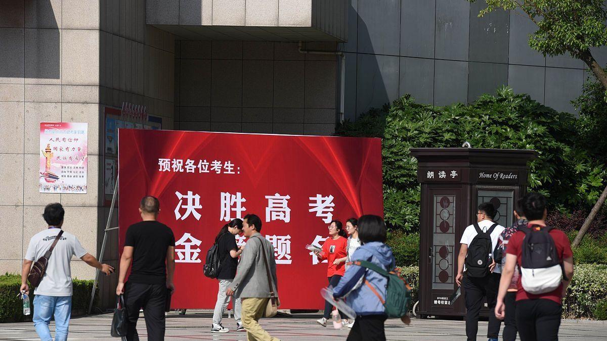 为啥你很努力，但依然很穷，其实你的人生早就被设计好了