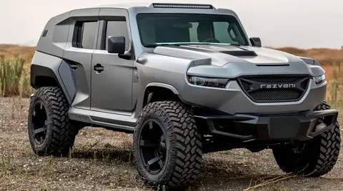 全新Rezvani Tank预告图发布！造型炸裂，于26年1月份亮相