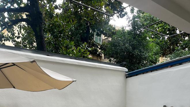 卖掉一楼换成顶楼后，才发现“富不买一楼，穷不买顶楼”是大实话