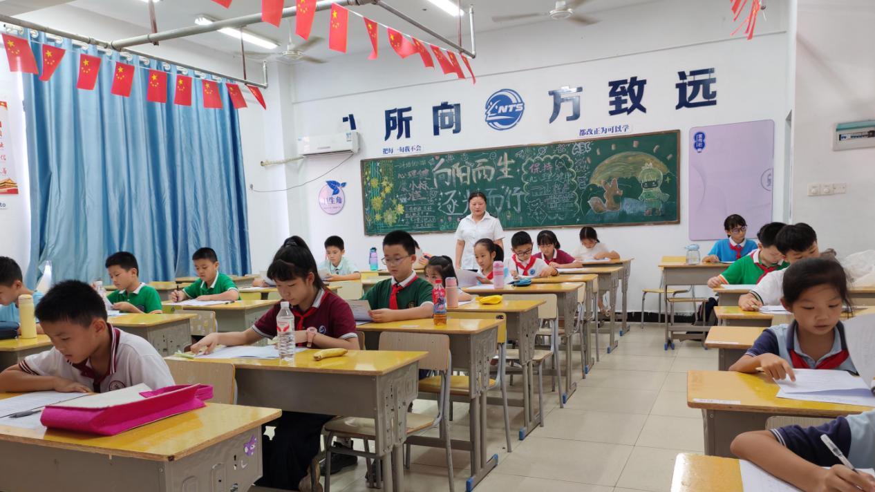 第十届全省学生“学宪法 讲宪法”活动素养竞赛南昌赛区选拔赛在南昌向远轨道技术学校圆满落幕