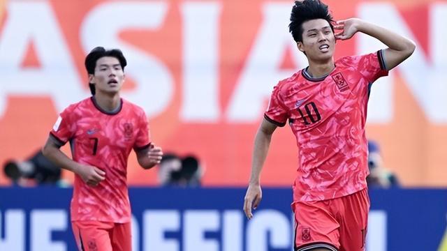 补时绝平！10打11连扳两球！11和22，8强诞生，淘汰赛中韩同区