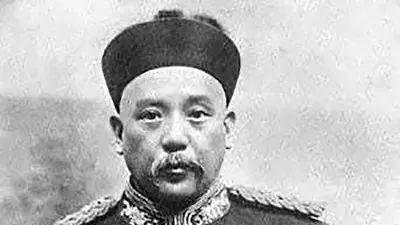 辛亥革命后大清实力还很强，为何很快就灭亡了呢？因做了愚蠢的事