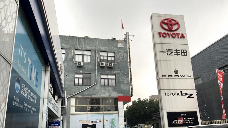 今年315，一汽丰田RAV4荣放，因车身生锈上了热搜