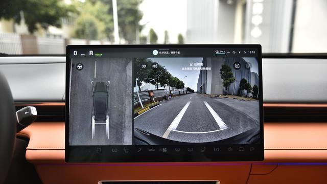 深蓝S07与哈弗枭龙MAX对比，谁更适合家用？看完就明白