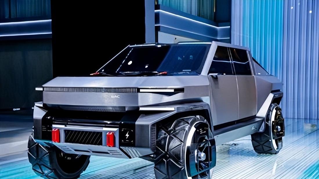 4月发布亮相的  13  款全新概念车