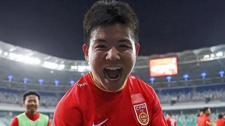 恭喜！中国男足21岁新星确认留洋，曾是邵佳一爱将，已抵达欧洲