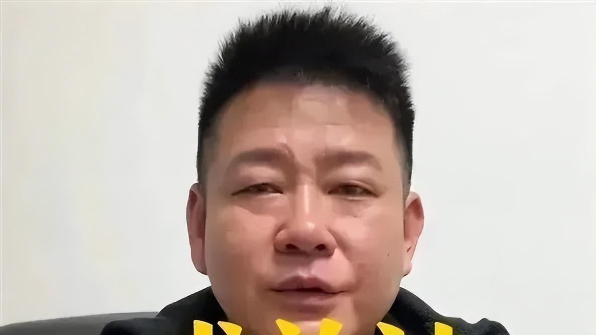 胡汉三“老霍记”换个马夹复活了，郑州人果然离不开他的饸烙面