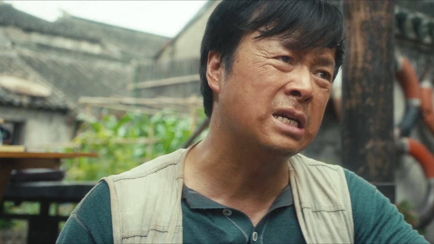 北上: 想到老夏瞒着妻子用拆迁款和母亲送来过继的儿子做交换，母亲才离开，才忽然明白老夏为啥先主张卖船