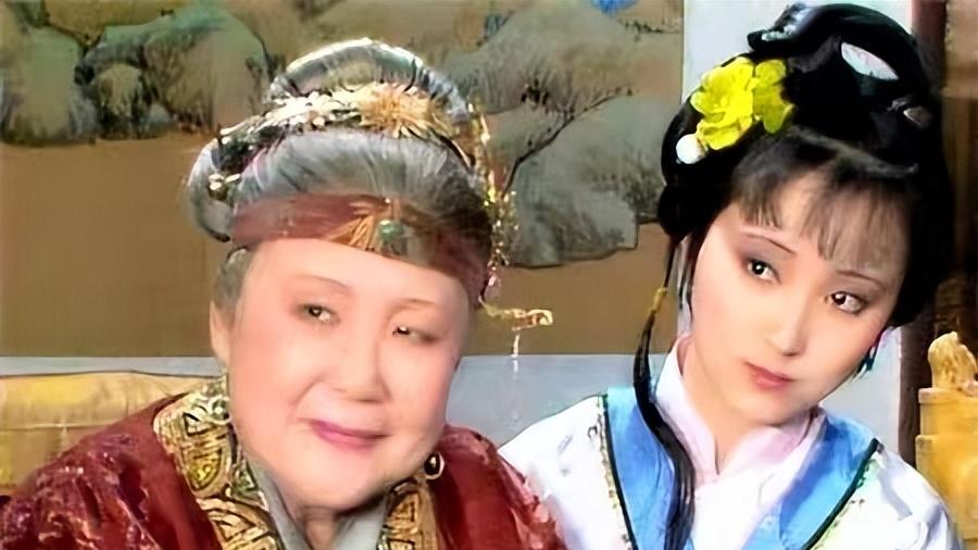 红楼梦：钟鼎之家的荣府是世界物质文化的中心，凤姐的祖上有多阔？所有的中国人都应该知道