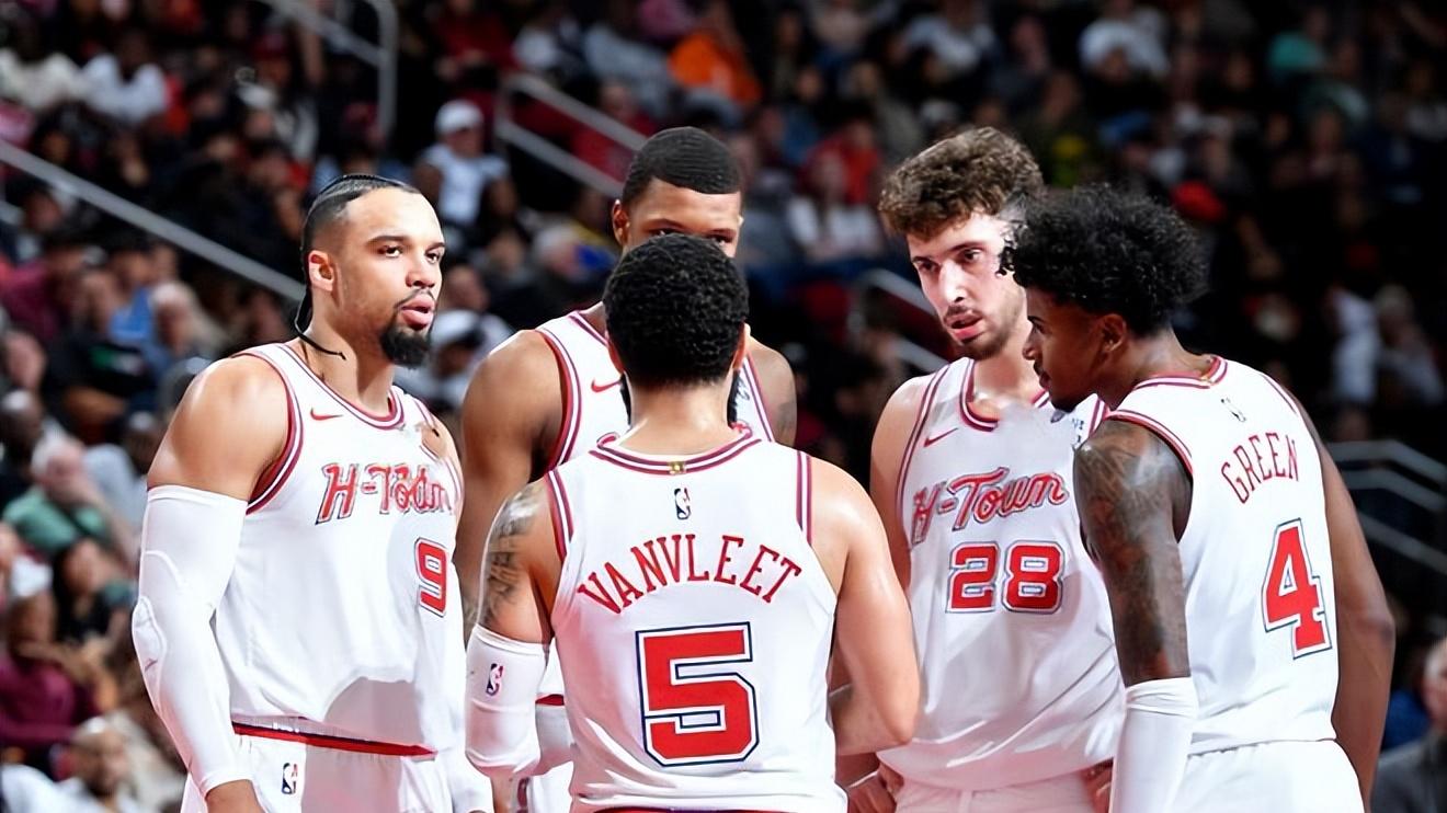 火箭1250万美元利好！瞄准双冠王明星后卫，杜兰特第三冠已在路上