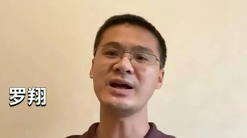 “内娱拽姐”被骂上热搜，抑郁两年：“中式家庭”的操作让人绝望又窒息！