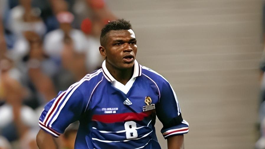 德塞利心目中的最佳11人，真是BIG胆，竟然无“公认”足坛第一人