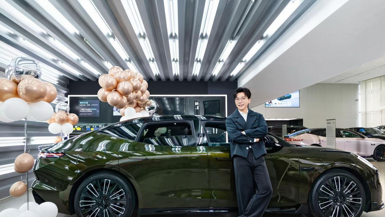 告别选择焦虑，陈铭带你体验领克10 EM-P的全能生活方程式