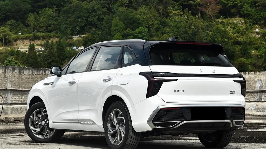 预算15万买插混SUV，这款豪华SUV配置丰富，纯电续航115km