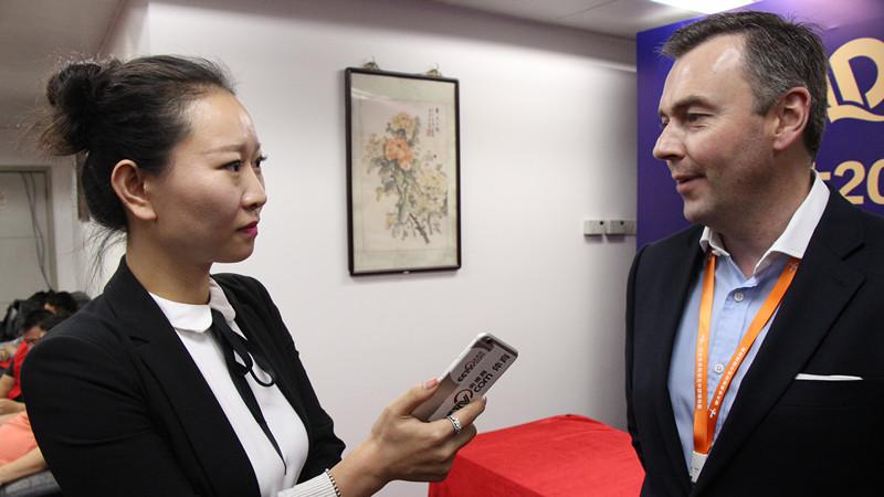 111 局连胜 + 零封奥沙利文！赵心童夺冠为何被称 "斯诺克历史最硬冠军"？