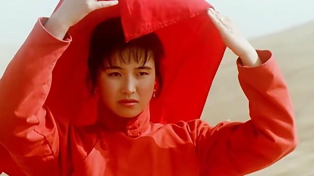 30年前的老电影《五魁》，里面的旧时代女人过得太苦了