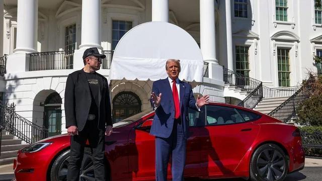 对中关税升125%是前菜，特朗普军师亮终极战略，未来还有3张牌