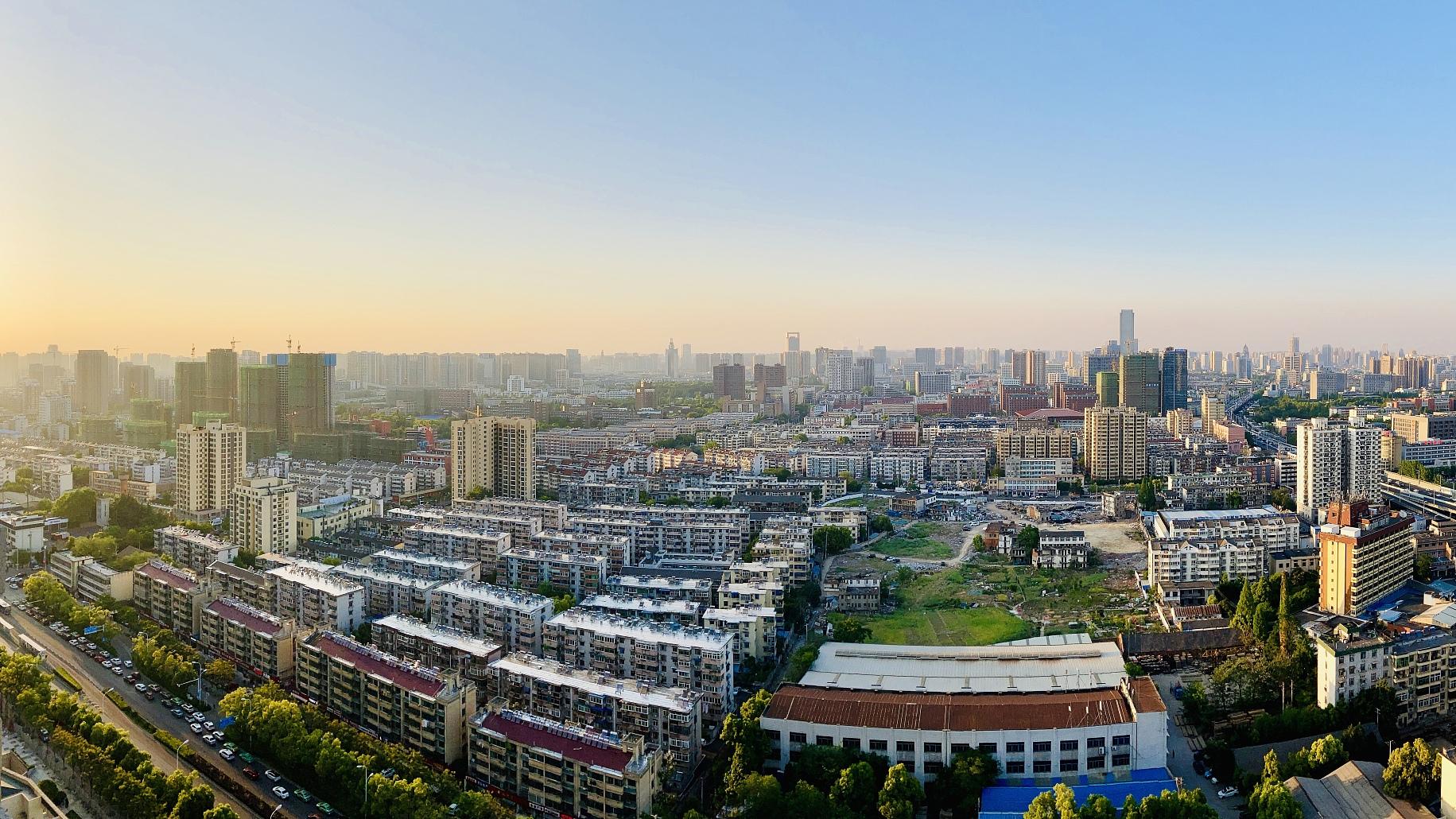 合肥人口超千万！打脸北上广的穷小子，凭什么让年轻人用脚投票？