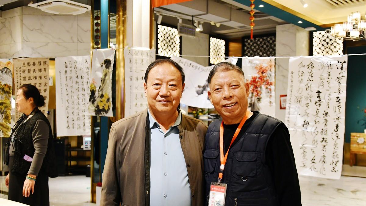 重阳挥毫书锦绣 翰墨传情送安康——甘肃西部缘书画院成立九周年暨重阳节笔会活动在兰举办