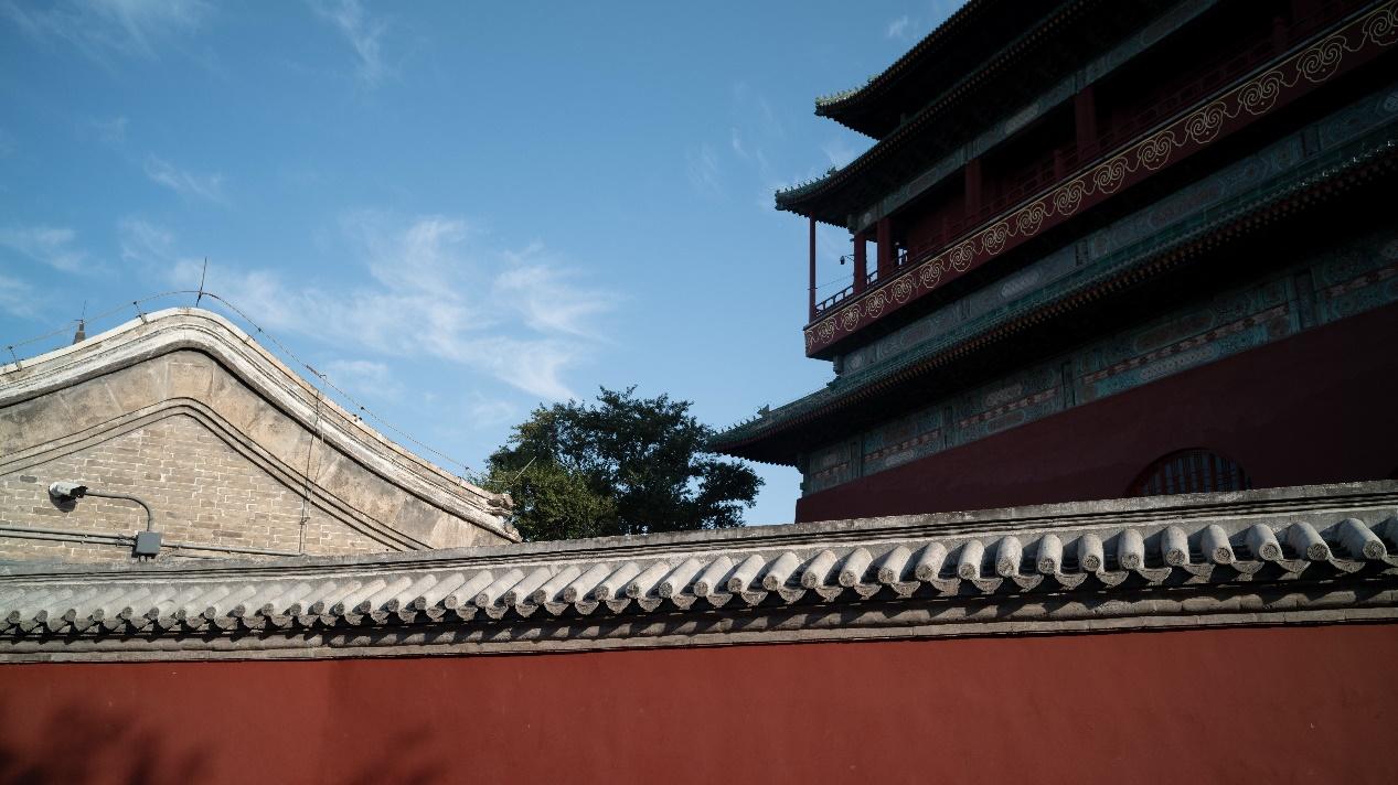 当工业美学遇见影像艺术，领克Z20与徕卡学院共绘城市色彩图谱