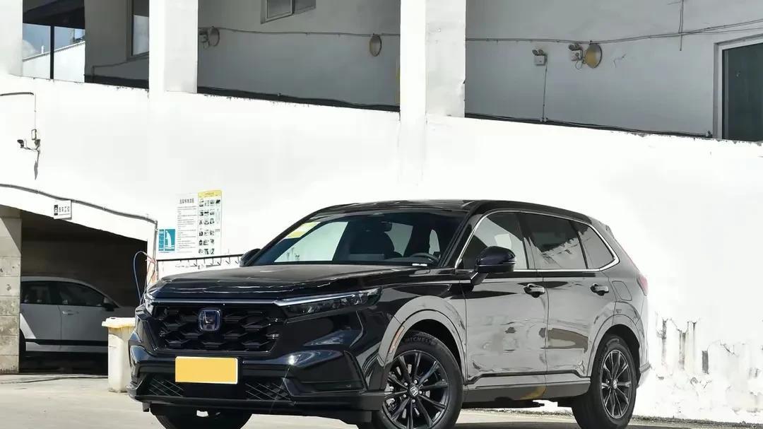 官宣：2月第四周燃油SUV销量，长安CS75丢冠，CRV第9，昂科威第19