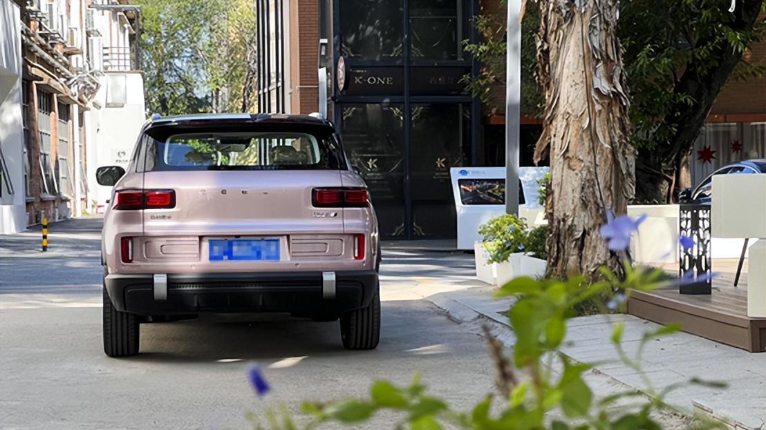 城市出行代步SUV，建议看这三款，吉利、奥迪、领克各一款