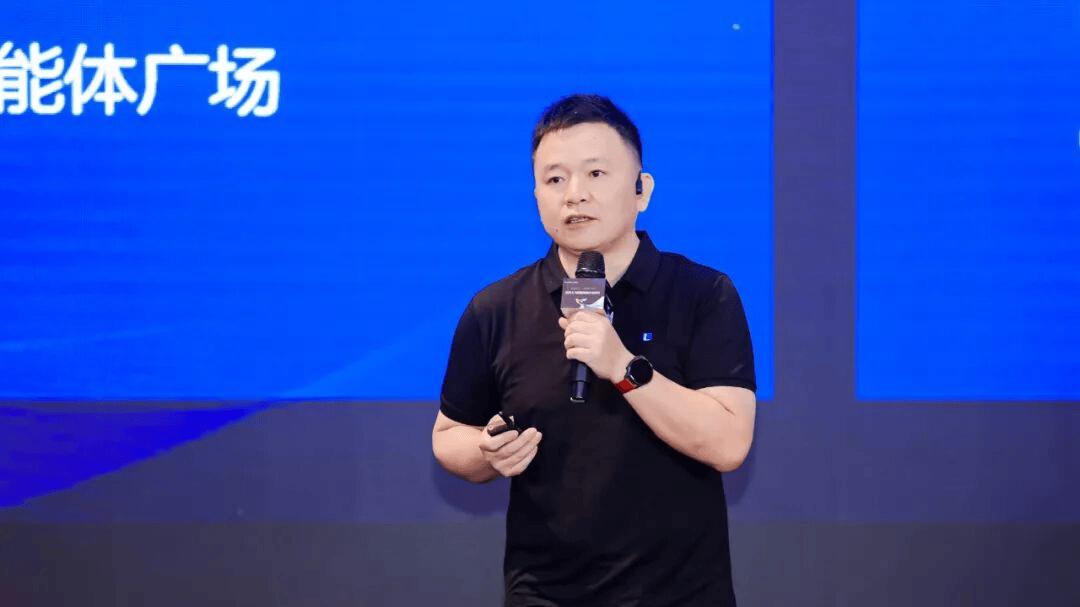 蓝凌副总裁刘向华：蓝凌全产线AI升级，迈向人与智能体协作新时代