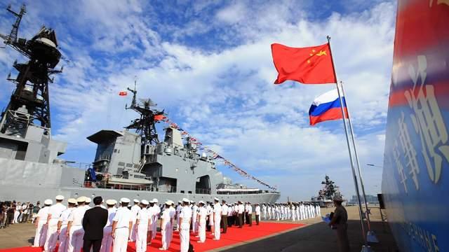 等不到“台湾有事”那天了！中俄轰炸机包围琉球，捅穿东京防空圈