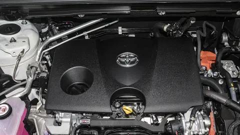 全新换代威兰达到店，这款"下一代油车"能不能买？