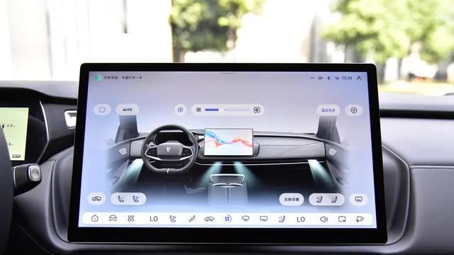 深蓝SL03：打造无声驾驶乐趣在汽车领域