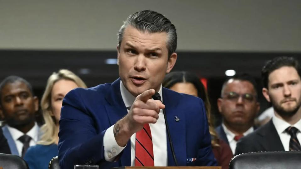 美防长深陷双重丑闻，弟弟任职五角大楼触发法律红线 群聊泄密余波未平