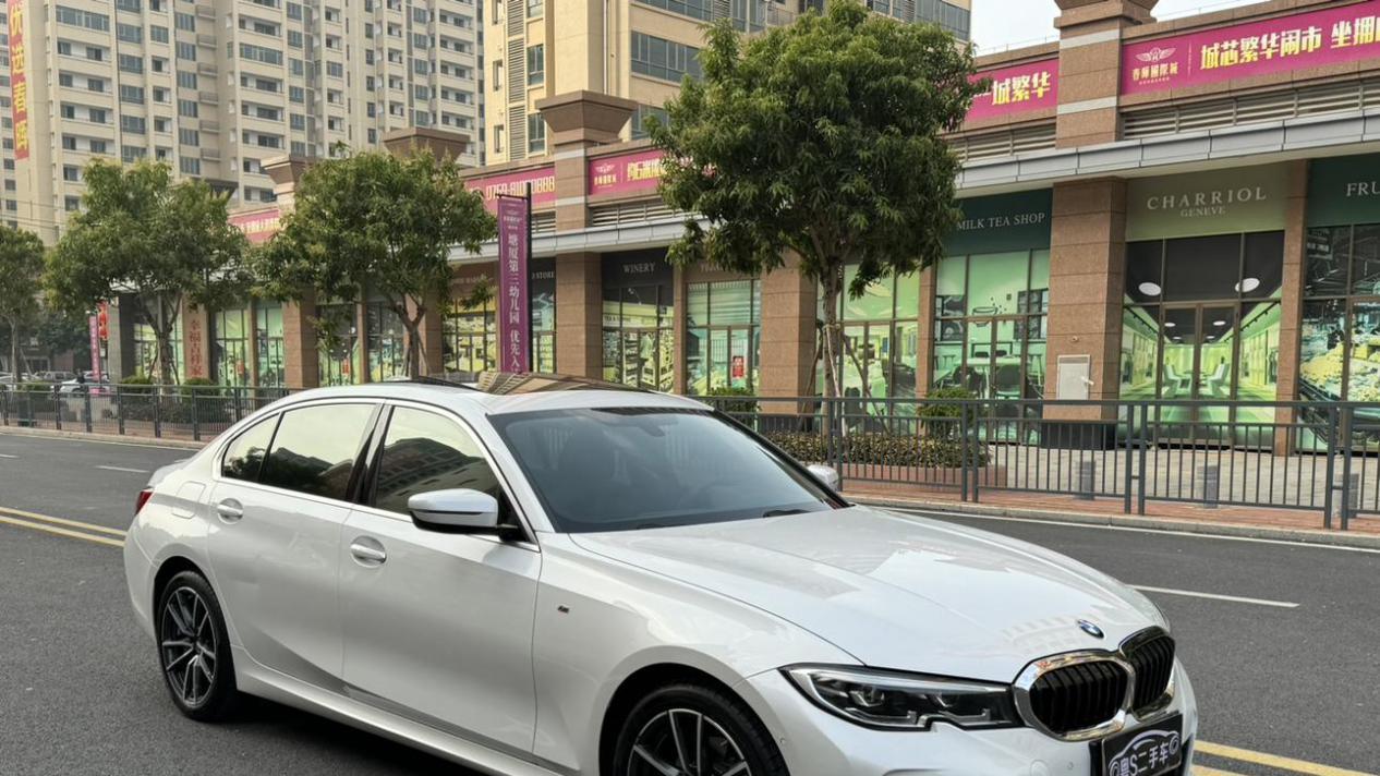 5万公里宝马3系，2020款M运动套装，15万出头值不值？