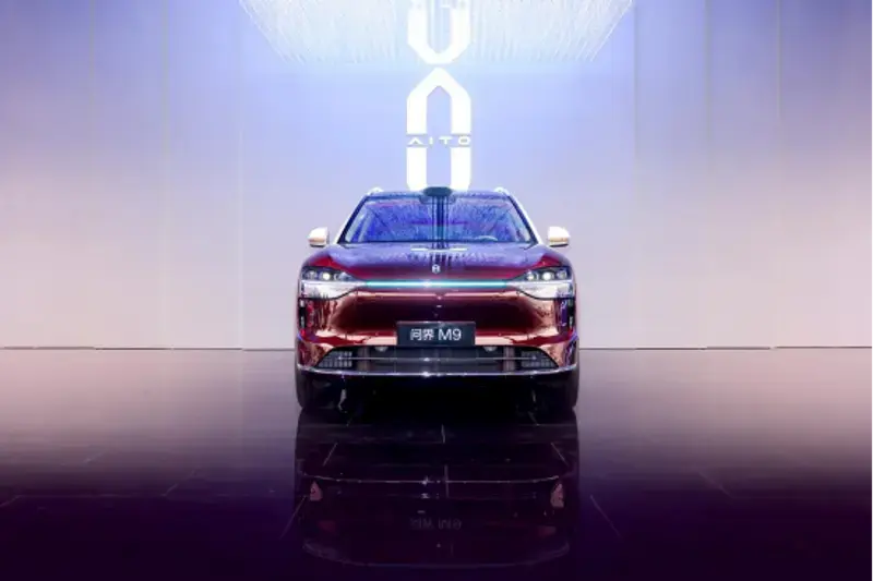 销量、口碑、保值率领先，问界M9何以改写豪华车市场规则？