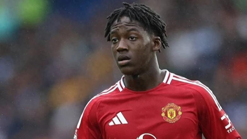 曼联明确梅努未来：阿莫林亲手回应离队传闻，称其为球队基石