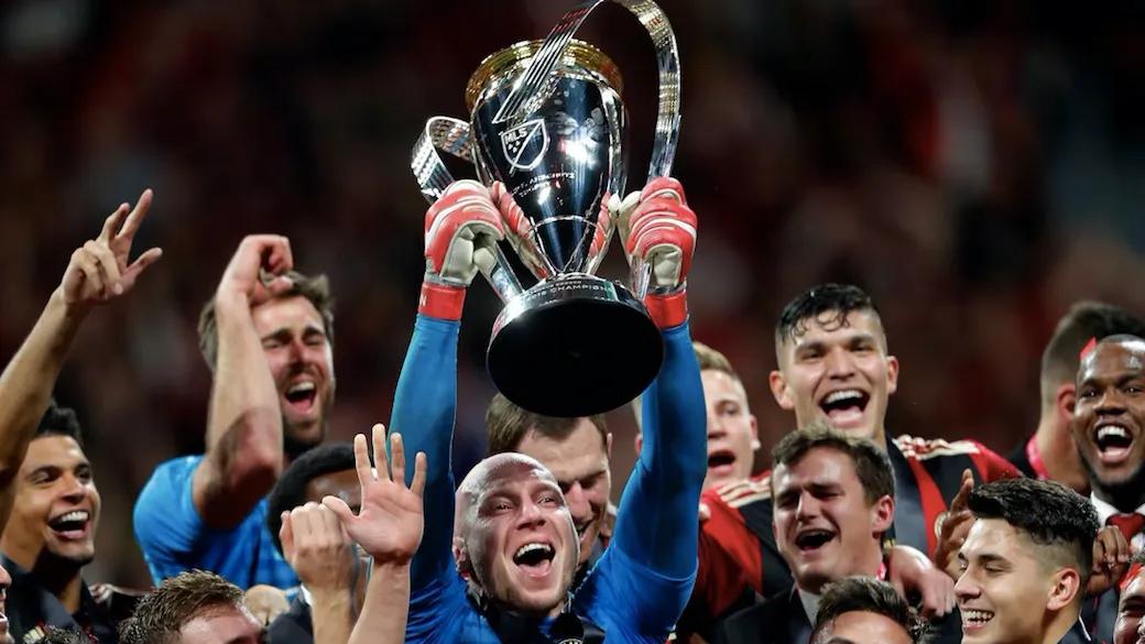 从英超到美职联：5扑梅西的“美国大兵”21年守门史