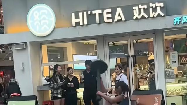 反转？淄博女子砸摩托车后续：事情起因被曝光，摩托车炸街在先