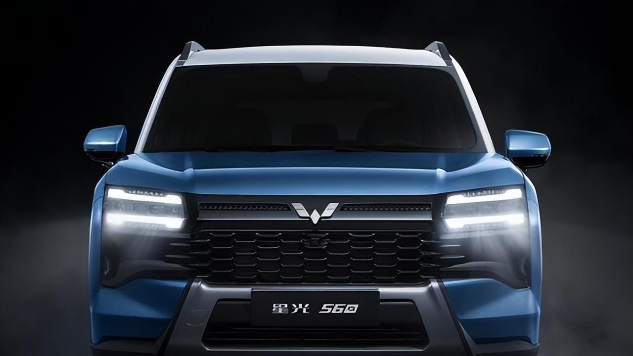 五菱又来“掀桌子”了？5.98万起！五菱星光560硬派越野开启预售，三套动力可选！