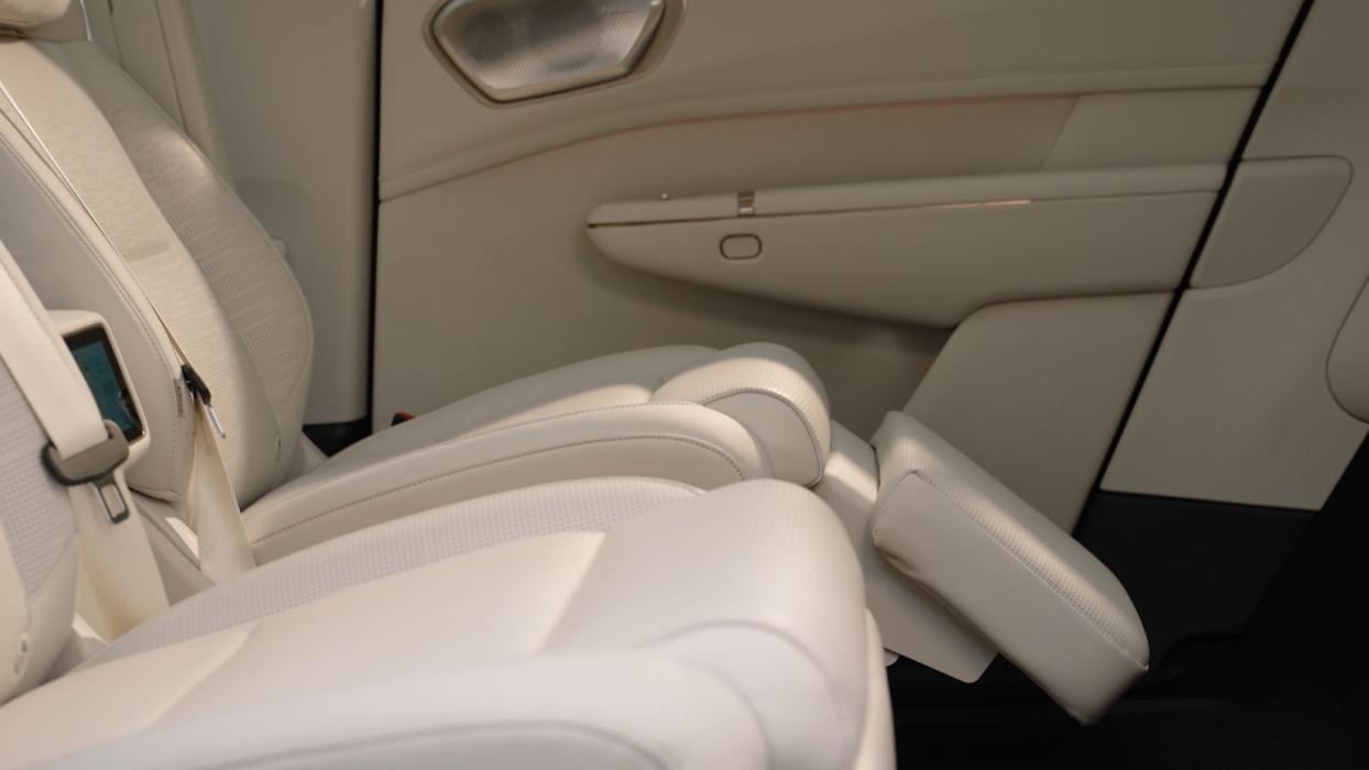 十月销量突破七千，领克900稳居高端SUV销量前三