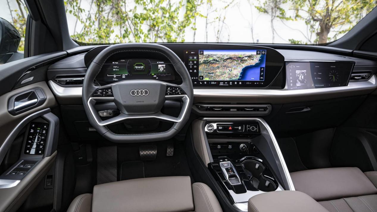 全新奥迪Q5，超高颜值性能升级，或2025年下半年国内上市！