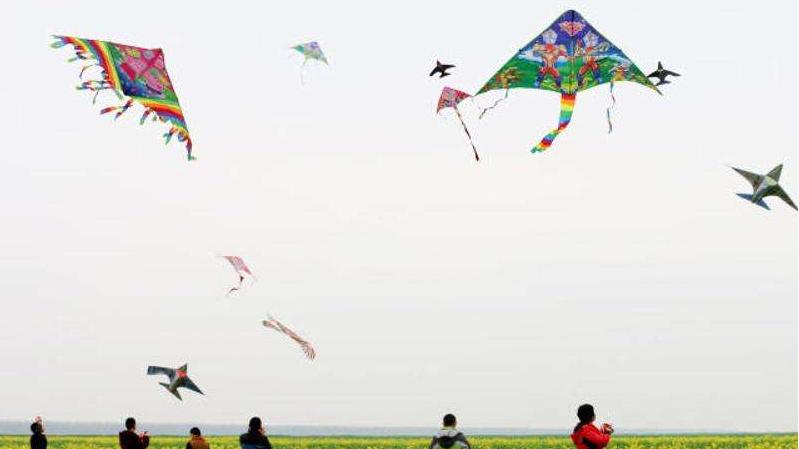 清明节“上四休三不调休”，从“拆东补西”到“真香定律”的变迁