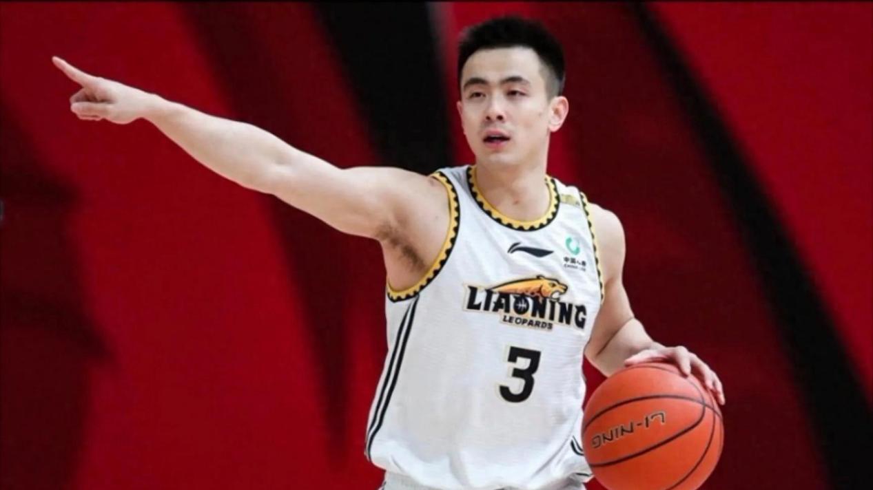 CBA积分榜及10日赛程 辽宁升第3 联盟第一死里逃生 广东大战新疆